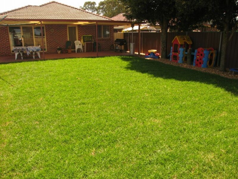 13 Park Road, East Hills NSW 2213