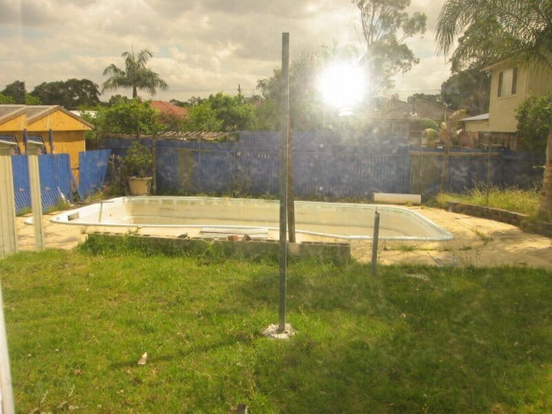 69 Bullecourt Avenue, Milperra NSW 2214