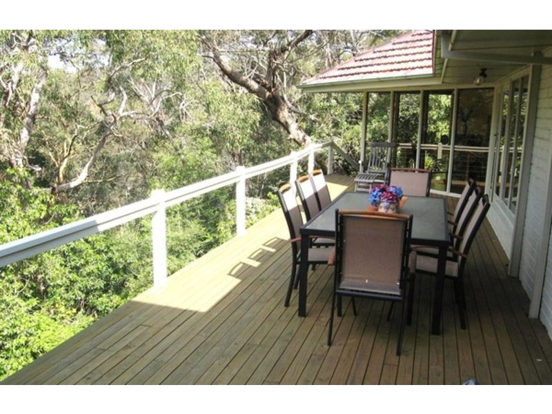 914a Henry Lawson Drive, Picnic Point NSW 2213