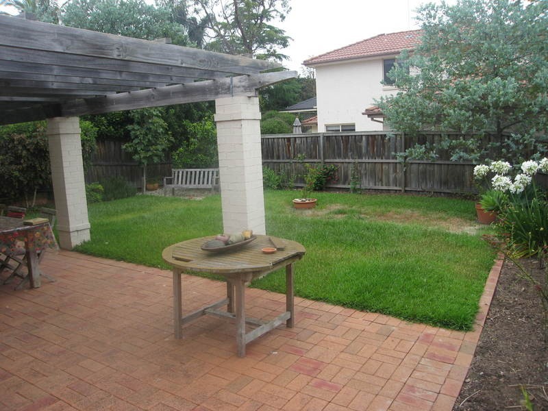 3 Eucalyptus Court, East Hills NSW 2213