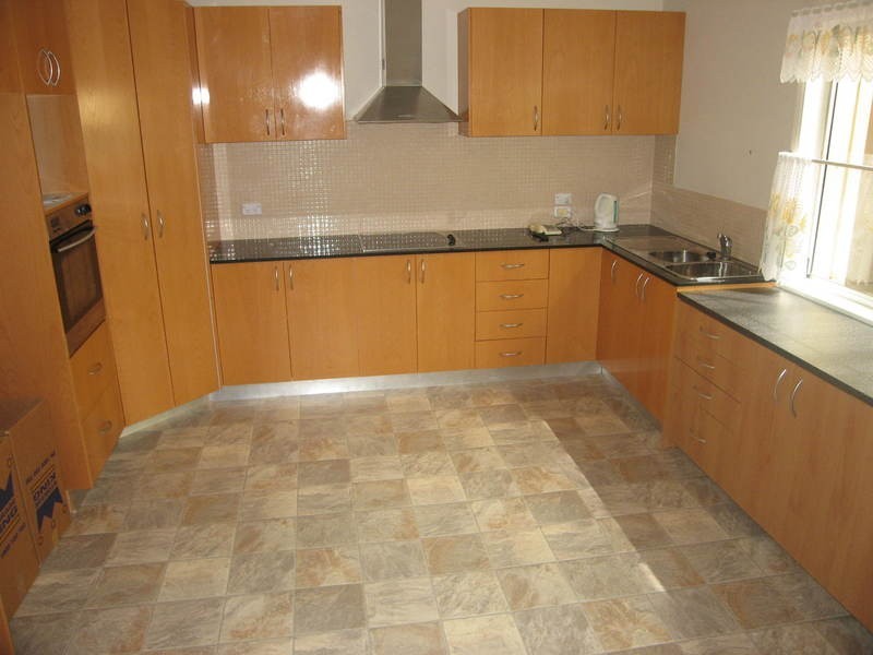 9 Stretham Avenue, Picnic Point NSW 2213