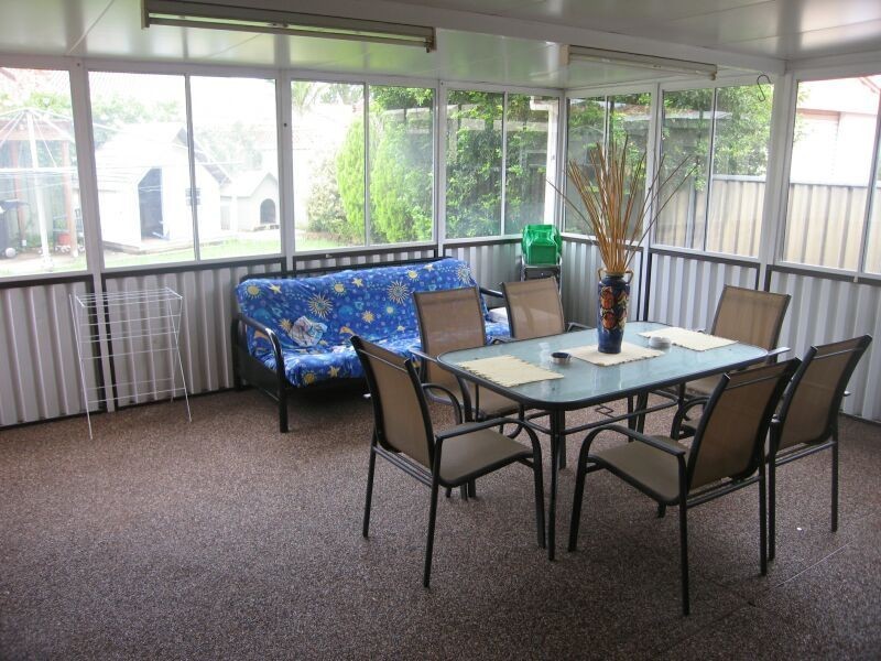 19 Apex Avenue, Picnic Point NSW 2213