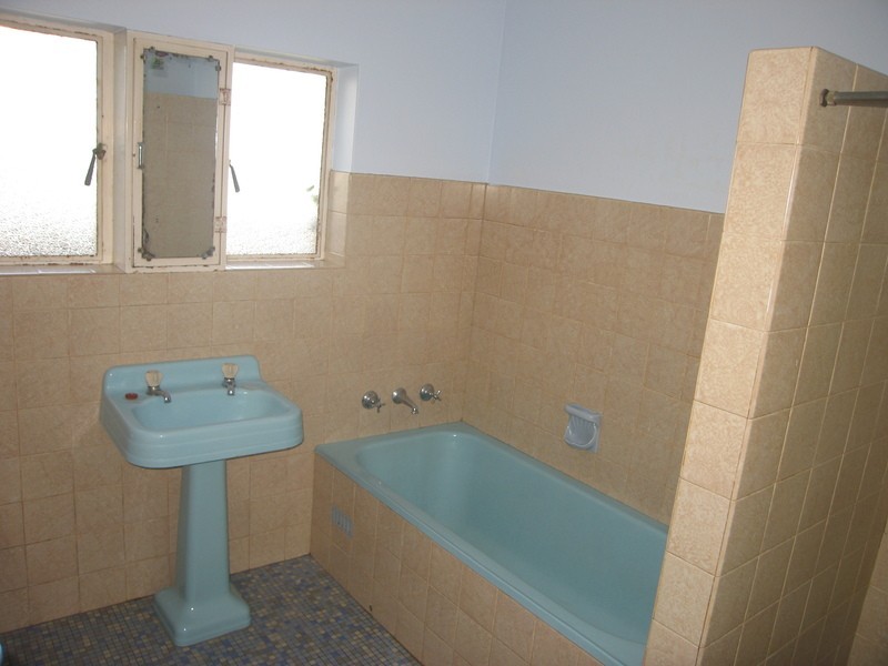 18 Panorama Parade, Panania NSW 2213