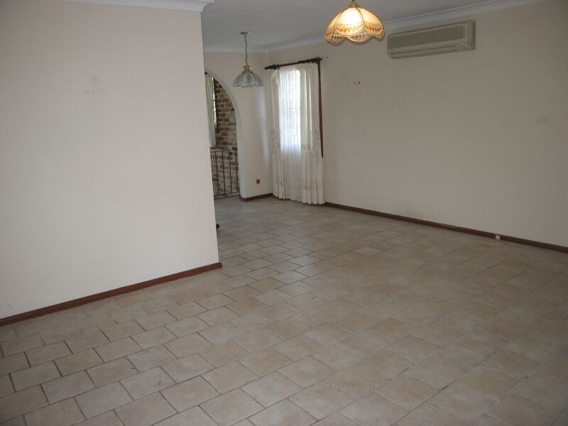 1 Seeland Place, Padstow Heights NSW 2211