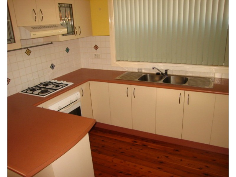 4 Woodburn Avenue, Panania NSW 2213