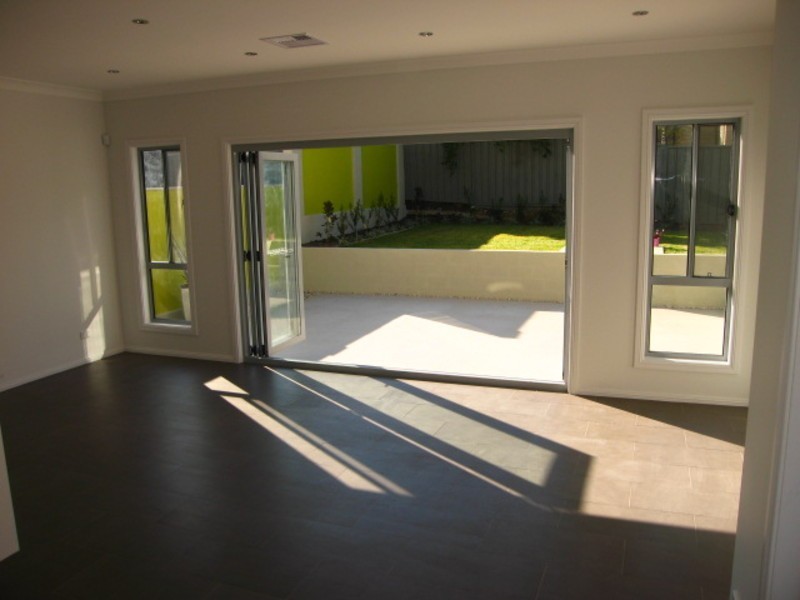 305A The River Road, Revesby Heights NSW 2212