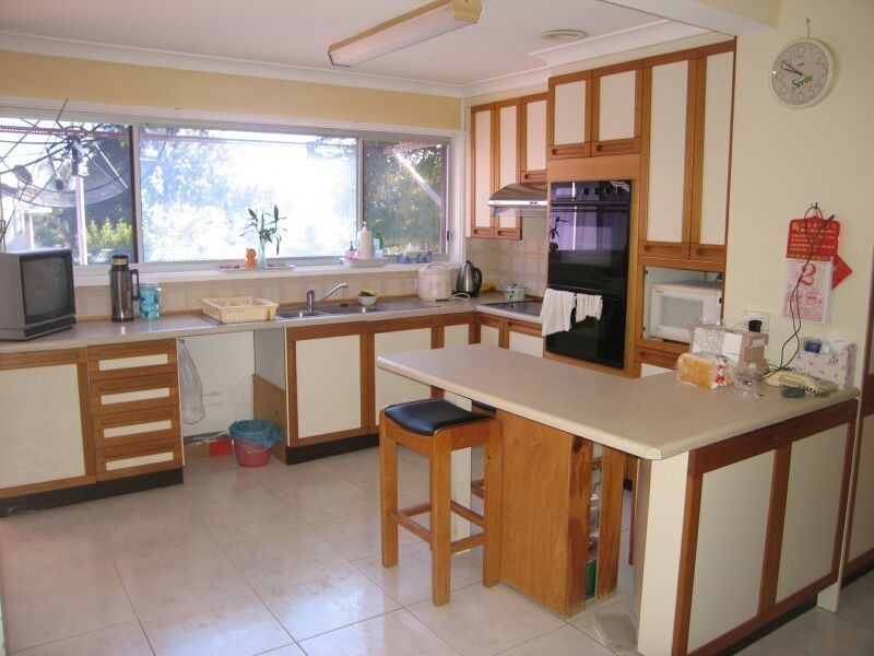 8 Seeland Place, Padstow Heights NSW 2211