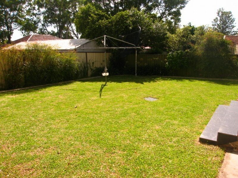 40 Glenview Street, Revesby NSW 2212