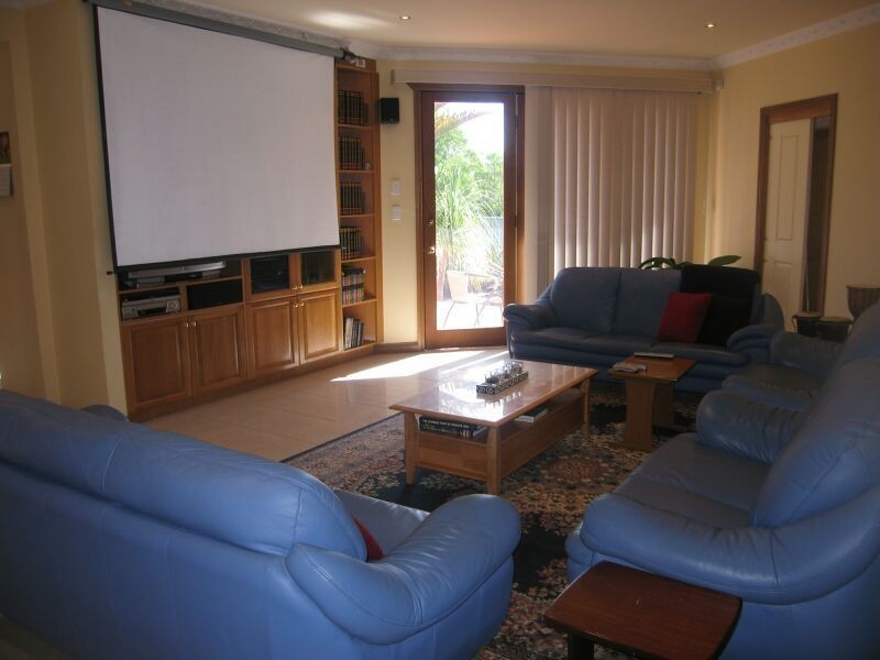 11 Auld Avenue, Milperra NSW 2214