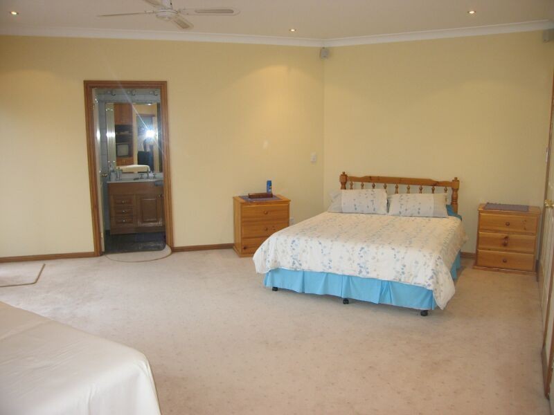 11 Auld Avenue, Milperra NSW 2214