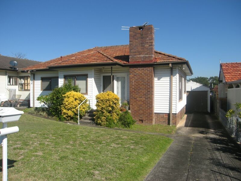 41 Alamein Road, Revesby Heights NSW 2212