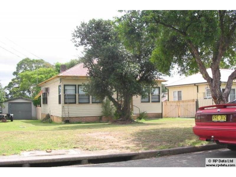 44 Cammarlie Avenue, East Hills NSW 2213