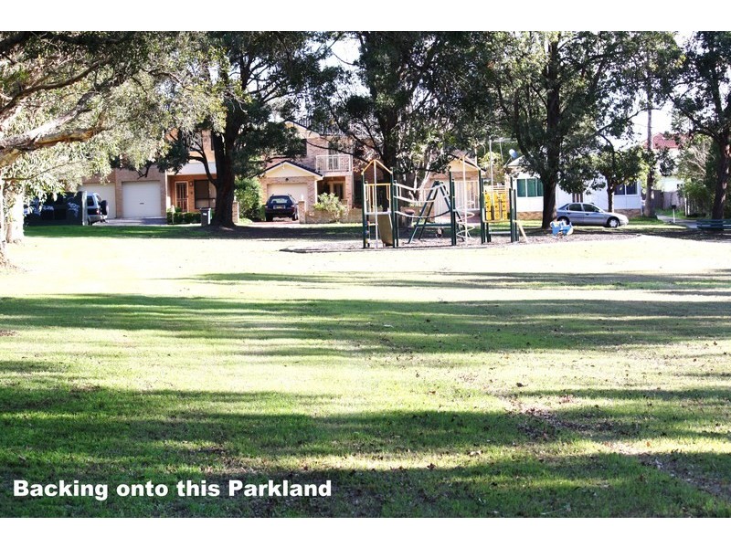 20 Park Road, East Hills NSW 2213