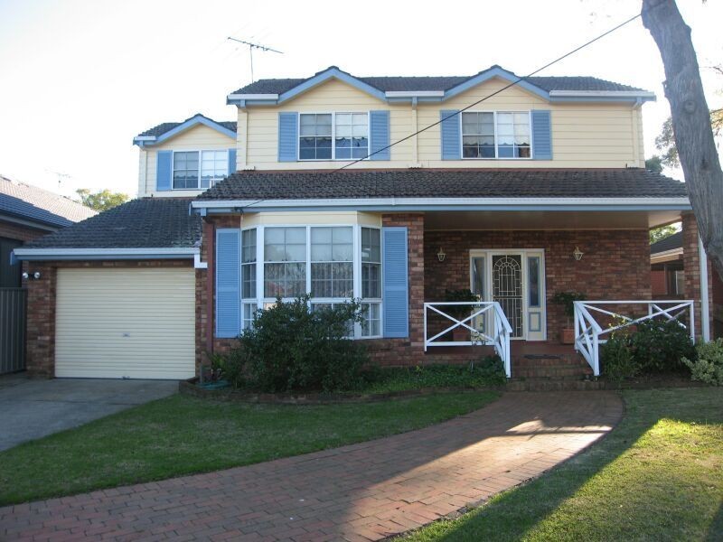 22 Harford Avenue, East Hills NSW 2213