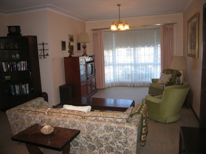 22 Harford Avenue, East Hills NSW 2213