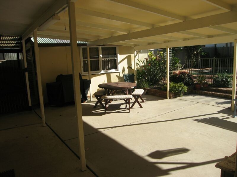 22 Harford Avenue, East Hills NSW 2213