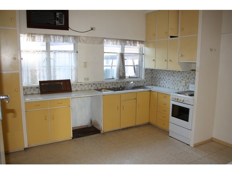 20 Park Road, East Hills NSW 2213