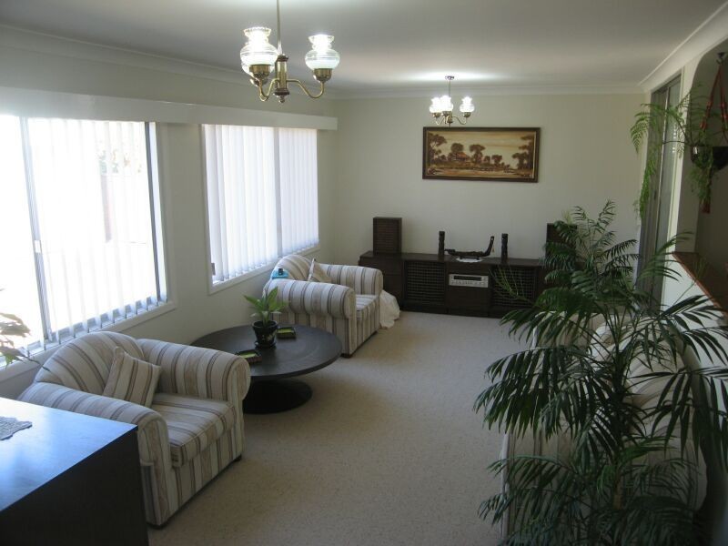 9 Dernancourt Parade, Milperra NSW 2214