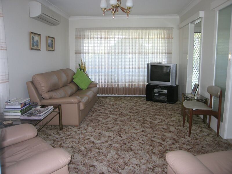 9 Dernancourt Parade, Milperra NSW 2214