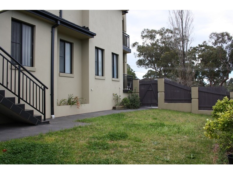 1 Jasmine Avenue, Padstow Heights NSW 2211