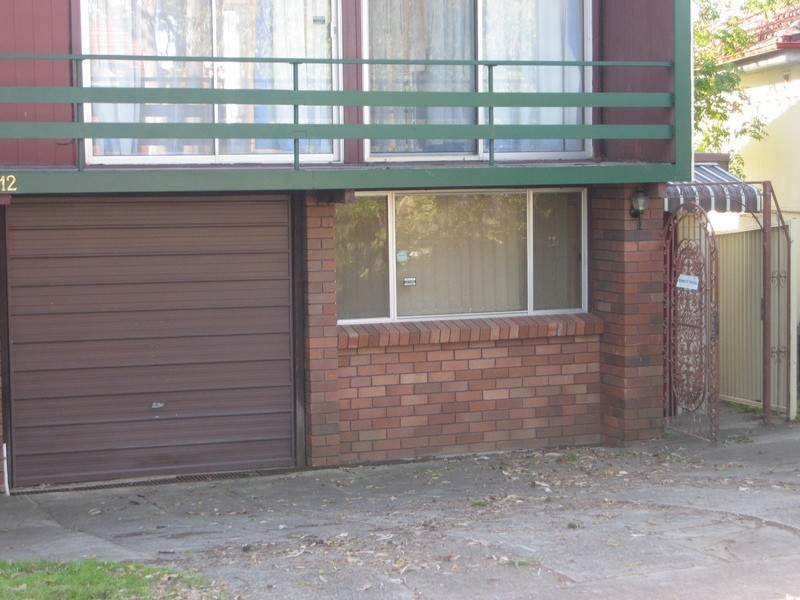 Flat/12 Woodburn Avenue, Panania NSW 2213