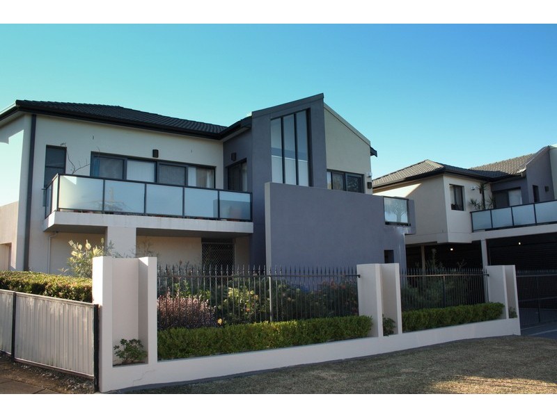 7/12 Wollongbar Avenue, Panania NSW 2213