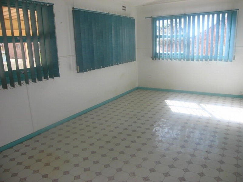 86 Hinemoa Street, Panania NSW 2213