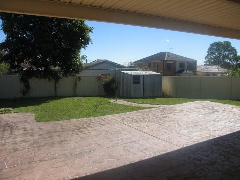 86 Hinemoa Street, Panania NSW 2213