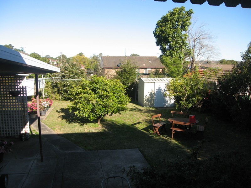 5 Barrow Street, Revesby NSW 2212