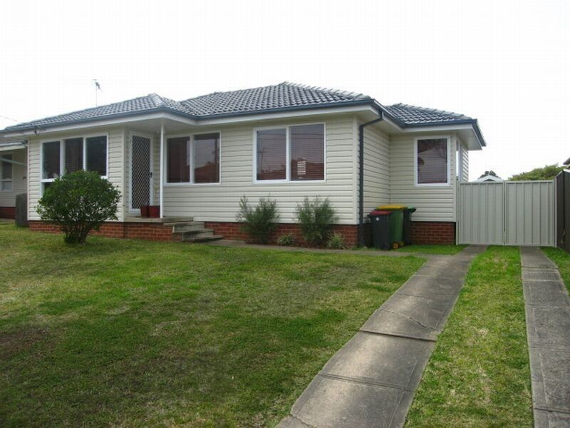 22 Somme Crescent, Milperra NSW 2214