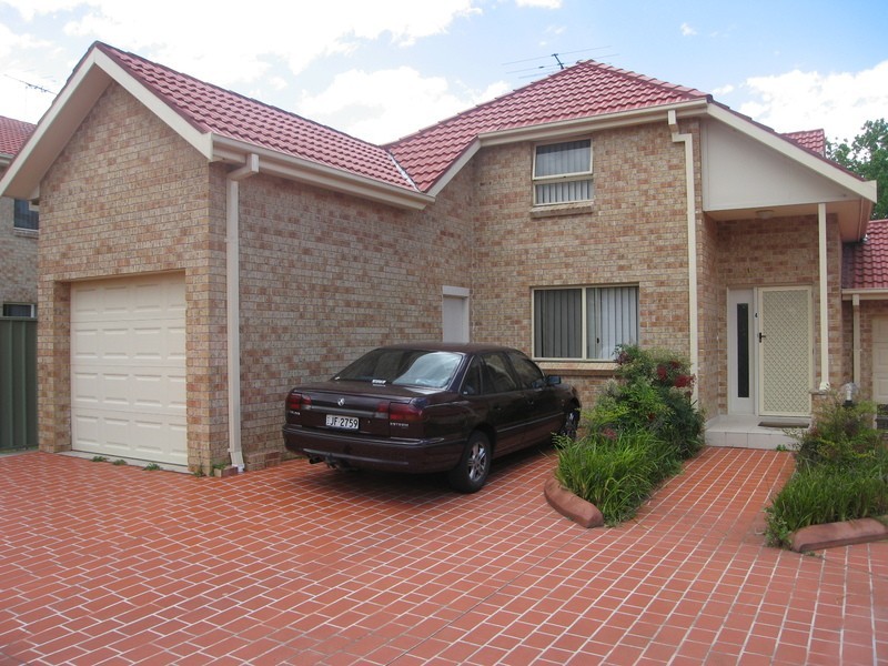 4/85 Arab Road, Padstow NSW 2211