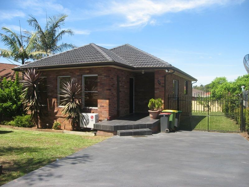 27 Ashmead Avenue, Revesby NSW 2212