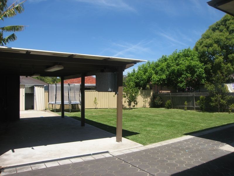 27 Ashmead Avenue, Revesby NSW 2212