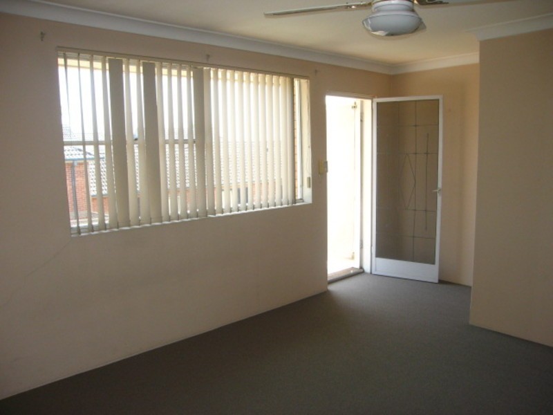 4/69 Vega Street, Revesby NSW 2212