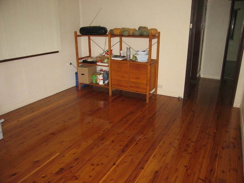 3 Maclaurin Avenue, East Hills NSW 2213