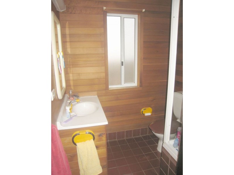 3 Maclaurin Avenue, East Hills NSW 2213