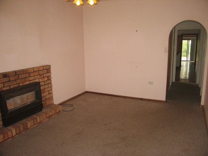 12 Blair Avenue, East Hills NSW 2213