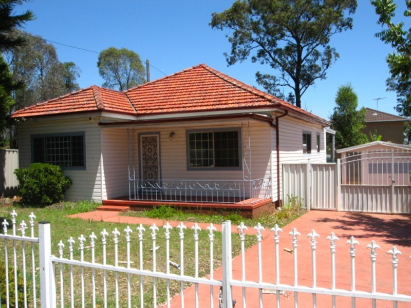 28 Sherwood Street, Revesby NSW 2212