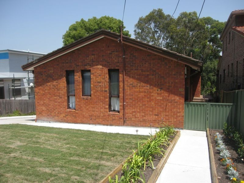 102 Lang Street, Padstow NSW 2211