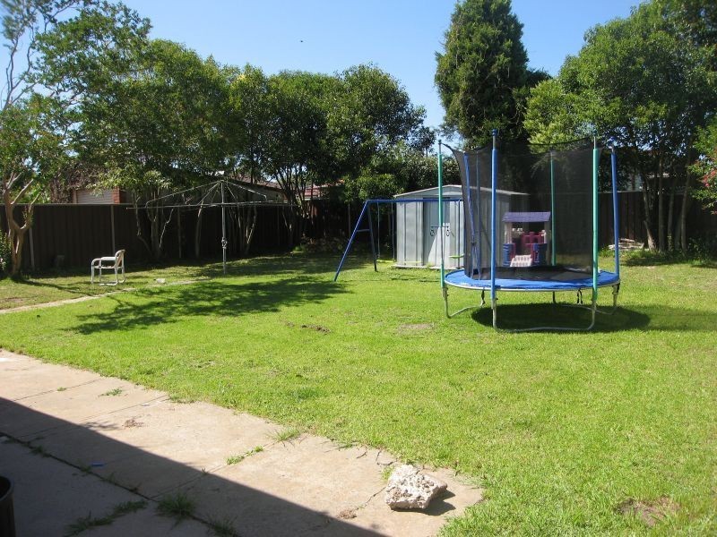 28 Greenway Parade, Revesby NSW 2212