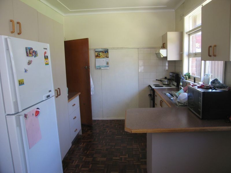 28 Greenway Parade, Revesby NSW 2212