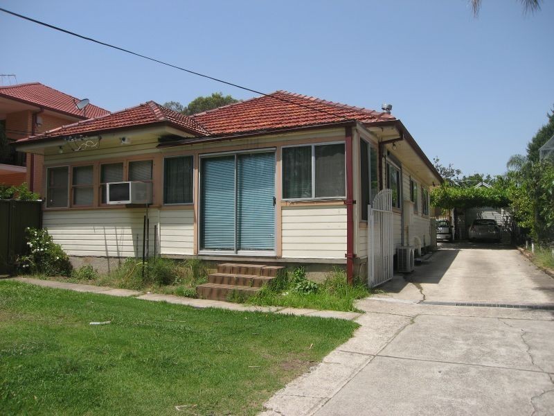 98 Carrington Street, Revesby NSW 2212