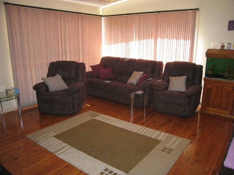 11 Dernancourt Parade, Milperra NSW 2214