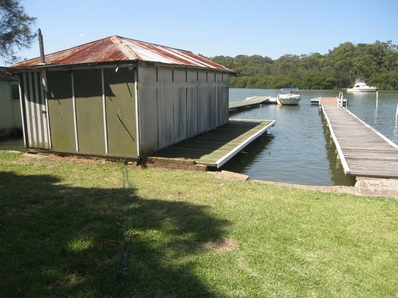 8 Villiers Road, Padstow Heights NSW 2211