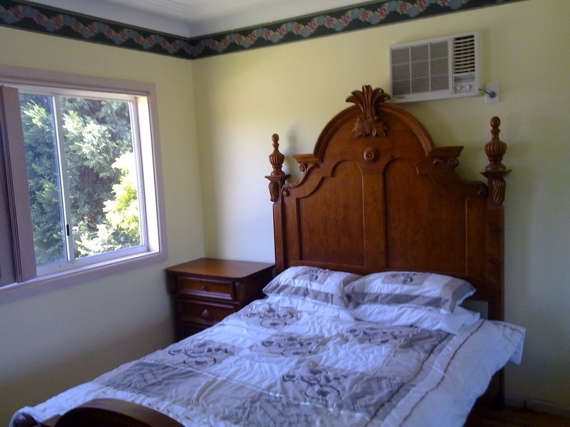 8 Greenway Parade, Revesby NSW 2212