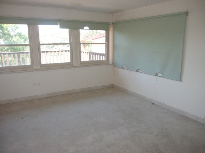 8 Villiers Road, Padstow Heights NSW 2211