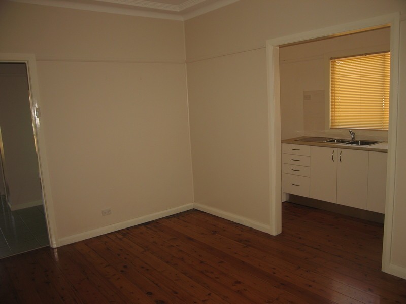 37 Monie Avenue, East Hills NSW 2213