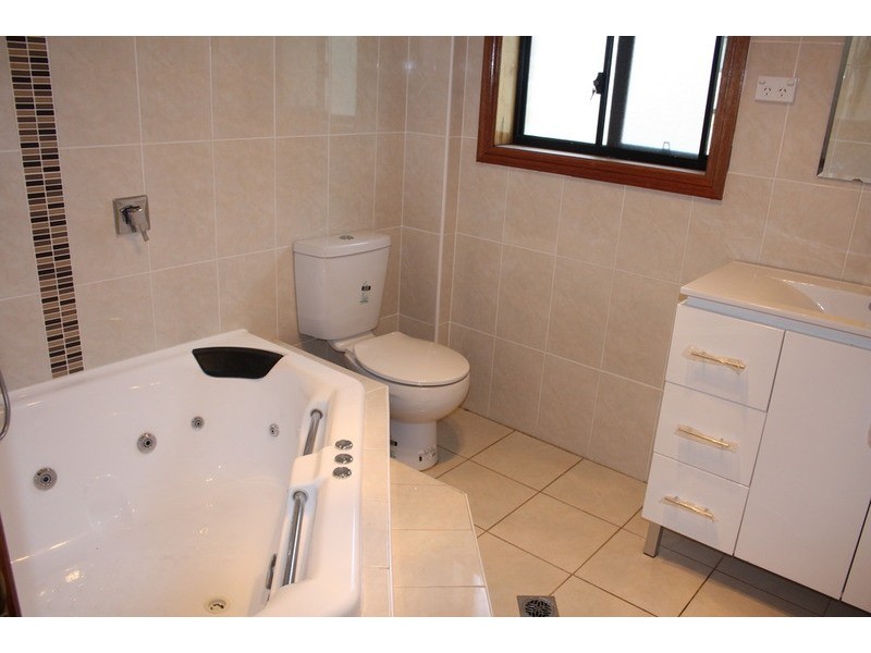 1B Woodburn Avenue, Panania NSW 2213