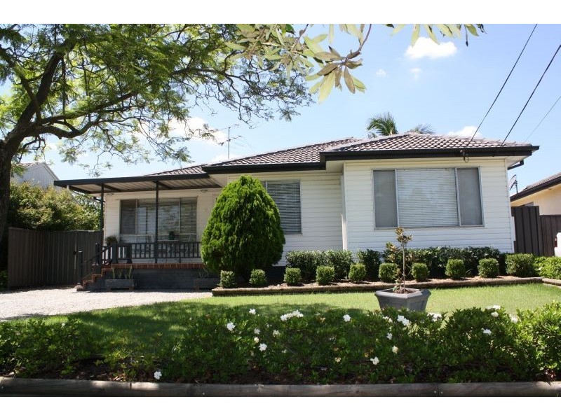 32 Armentieres Avenue, Milperra NSW 2214