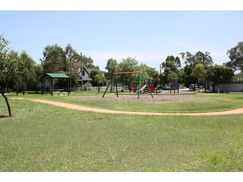 32 Armentieres Avenue, Milperra NSW 2214